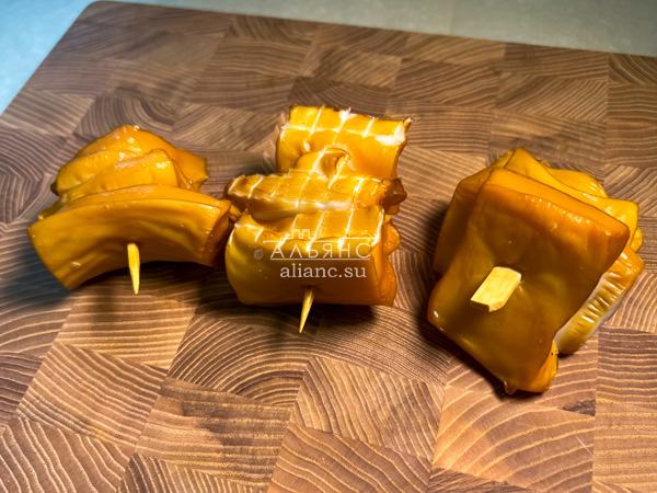 Шашлычок из кальмара х/к в Ярославле