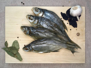 Икра воблы вяленая: Густера вяленая