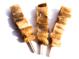 Сыр Чечил паутинка (аджика)  500 гр.: Шашлычок из сома холодного копчения